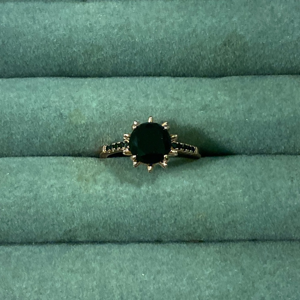 Rose Gold plated beautiful black gem Promise Ring